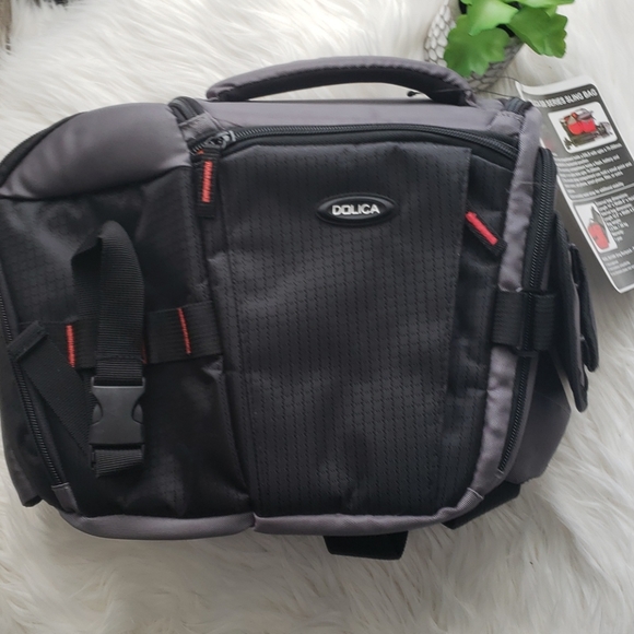 Dolica SB-015BK Sling DSLR Camera Bag Backpack